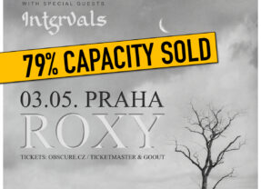 Austrálska progresívna ikona Karnivool prinesie v máji do pražského Roxy nový album „In Verses“.