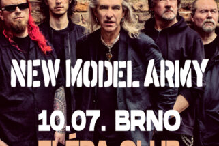 Bradfordskí bardi New Model Army prinesú do brnianskej Flédy surovú energiu, sprevádzať ich bude domáca elita temného pesničkárstva Poly Noir.