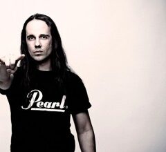 GEORGE KOLLIAS nahráva sólo album