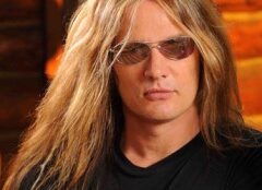SEBASTIAN BACH nahráva nový album