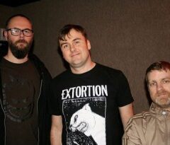 Barney z NAPALM DEATH ako hosť na novom albume SSS