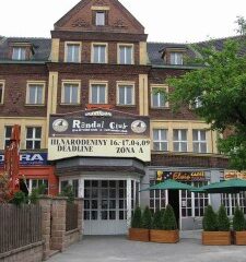 Randal Club tento rok v apríli oslávi svoje PIATE narodeniny
