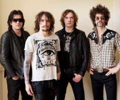 Reunion THE DARKNESS